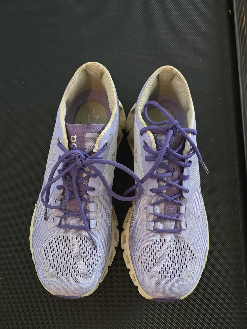 ON Running Cloud X Women's Lavender/Purple Athletic Running Shoes